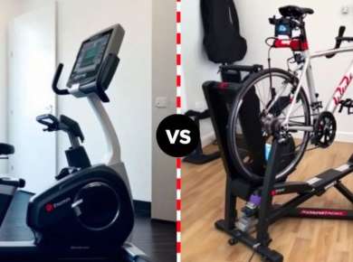 Ergometer und Rollentrainer in einem Fitnessstudio.